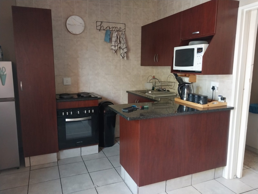 1 Bedroom Property for Sale in Bult South North West